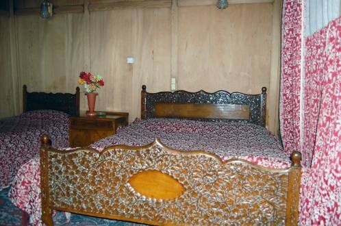 New Soul Kiss Houseboat, Srinagar 2